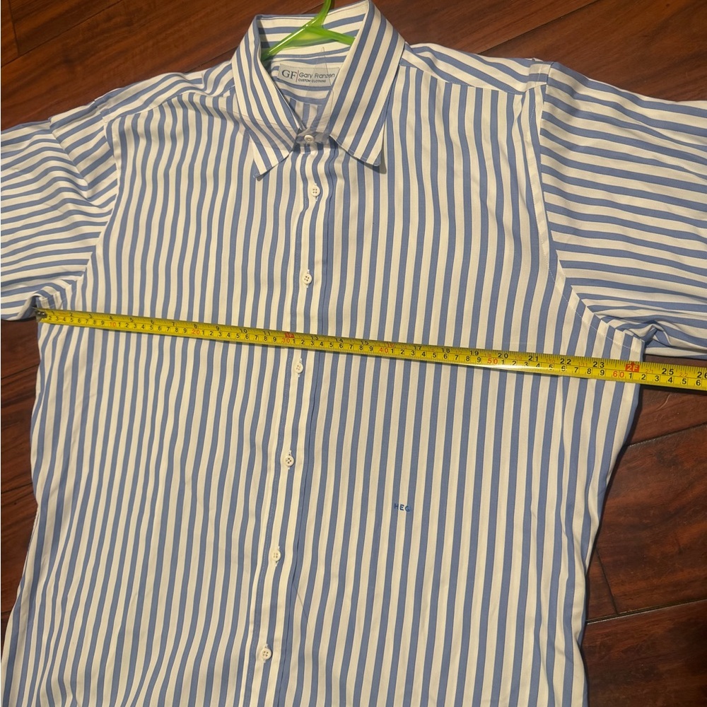 Gary Frazen Men's Blue & White Vertical Stripe Button-Down Shirt - Picture 3 of 8